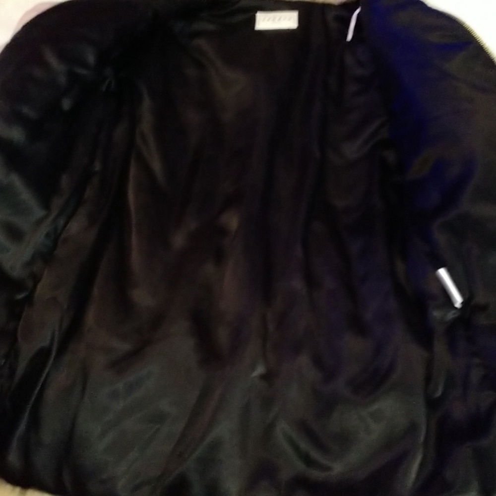 Jacket - Picture 4 of 6